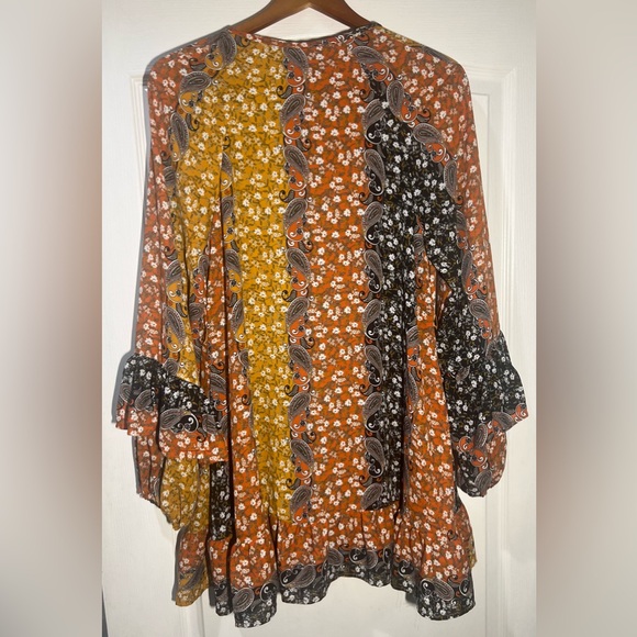 SHYANNE Paisley Print Smocked dress size S - Picture 3 of 4